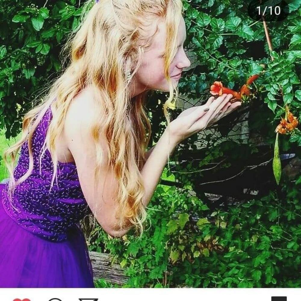 Meet your Posher, Malinda